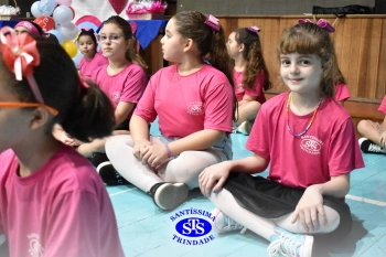 Homenagens às mães | 1º ano e 3º ano