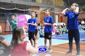 Homenagens às mães | 1º ano e 3º ano