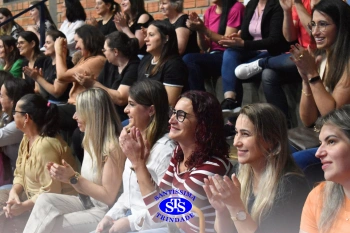 Homenagens às mães | 1º ano e 3º ano