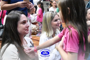 Homenagens às mães | 1º ano e 3º ano