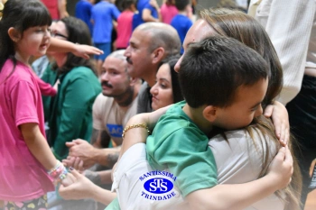 Homenagens às mães | 1º ano e 3º ano