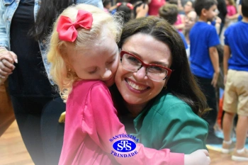 Homenagens às mães | 1º ano e 3º ano