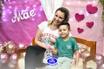 Homenagens às mães | 1º ano e 3º ano