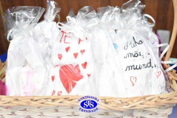 Homenagens às mães | 1º ano e 3º ano