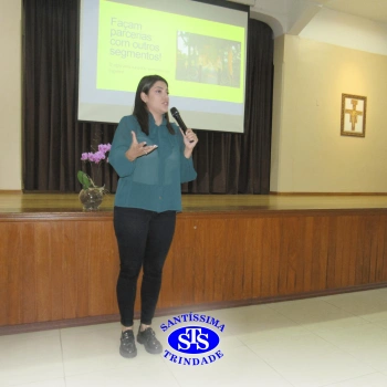 Camila Telles: importância da informação correta sobre o agronegócio 