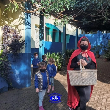 Infantil 4: Chapeuzinho Vermelho