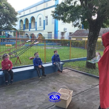 Infantil 4: Chapeuzinho Vermelho
