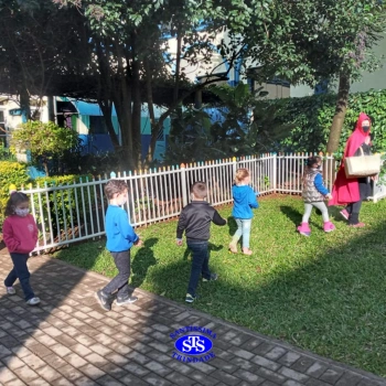 Infantil 4: Chapeuzinho Vermelho