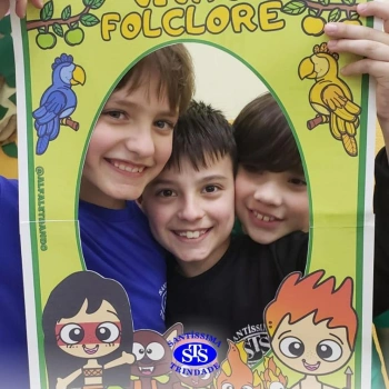 Folclore brasileiro é tema de aulas na Biblioteca Literária