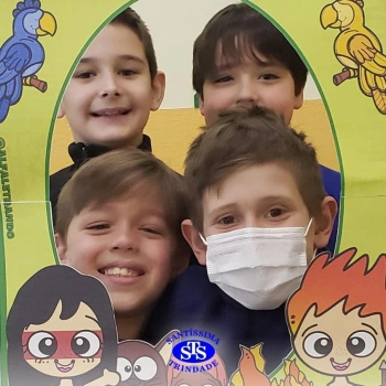 Folclore brasileiro é tema de aulas na Biblioteca Literária