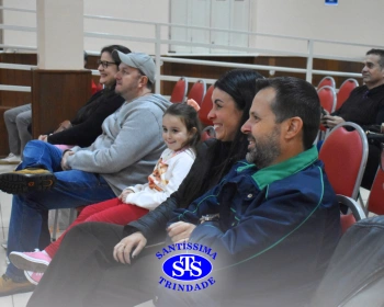 3ª série faz homenagem aos familiares