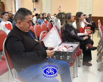 3ª série faz homenagem aos familiares