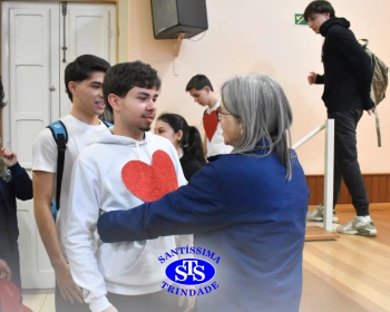 3ª série faz homenagem aos familiares