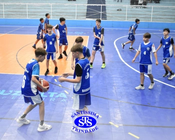 Basquete Feminino conquista dois troféus de 1º lugar nos JEM