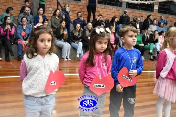 Homenagens às mães | Infantil 1, 3 e 4