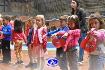 Homenagens às mães | Infantil 1, 3 e 4
