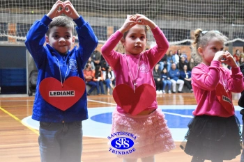 Homenagens às mães | Infantil 1, 3 e 4