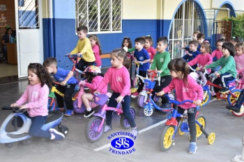 Crianças participam de atividade sobre a Semana do Trânsito | Inf. 3