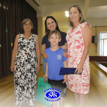 Festa do Caderno é marcada por alegria e emoção para as crianças do Infantil 5