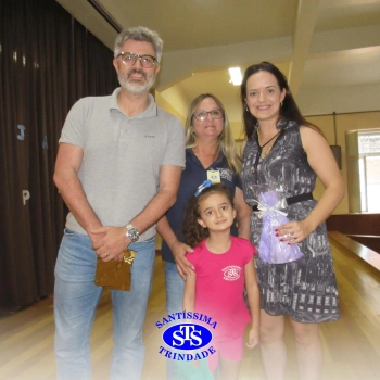 Festa do Caderno é marcada por alegria e emoção para as crianças do Infantil 5