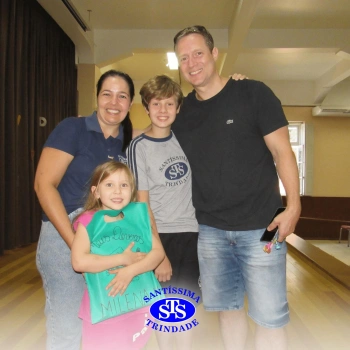 Festa do Caderno é marcada por alegria e emoção para as crianças do Infantil 5