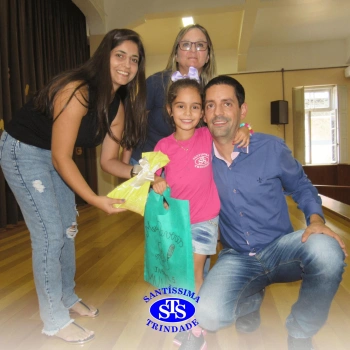 Festa do Caderno é marcada por alegria e emoção para as crianças do Infantil 5