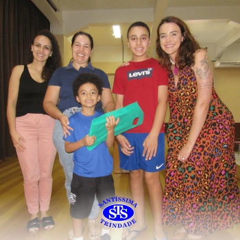 Festa do Caderno é marcada por alegria e emoção para as crianças do Infantil 5