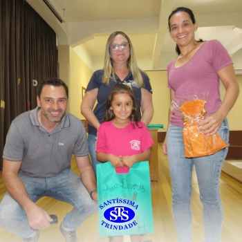 Festa do Caderno é marcada por alegria e emoção para as crianças do Infantil 5