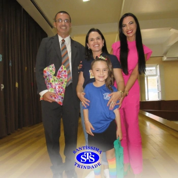 Festa do Caderno é marcada por alegria e emoção para as crianças do Infantil 5