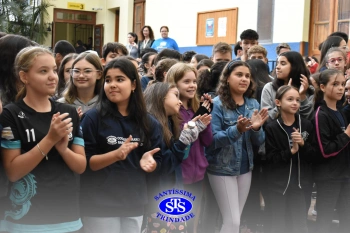 Esporte | Estudantes são surpreendidos com novidades