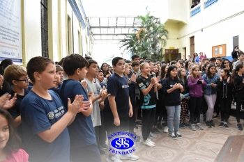 Esporte | Estudantes são surpreendidos com novidades