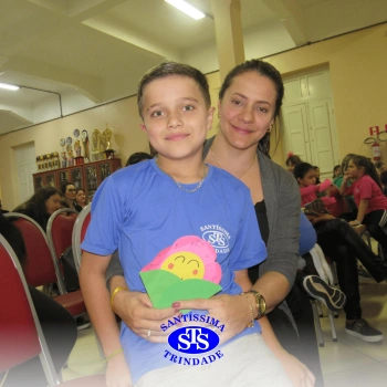 2º ano | Mães são homenageadas com várias atividades 