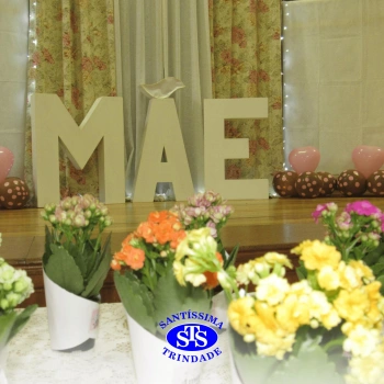 2º ano | Mães são homenageadas com várias atividades 