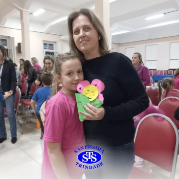 2º ano | Mães são homenageadas com várias atividades 