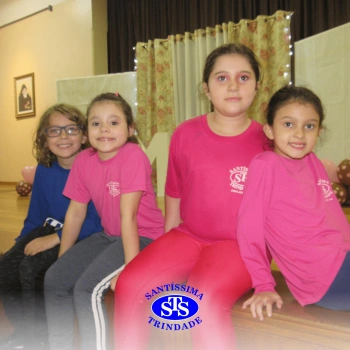 2º ano | Mães são homenageadas com várias atividades 