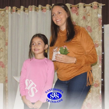 2º ano | Mães são homenageadas com várias atividades 