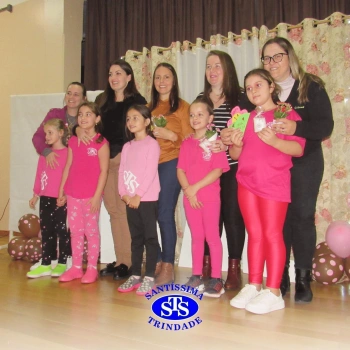 2º ano | Mães são homenageadas com várias atividades 
