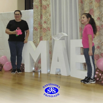 2º ano | Mães são homenageadas com várias atividades 