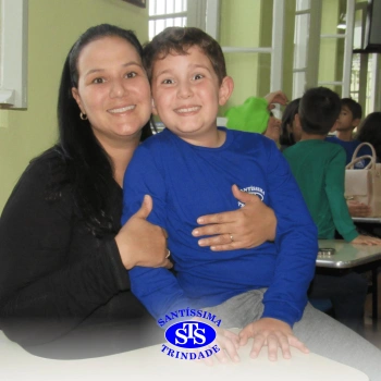2º ano | Mães são homenageadas com várias atividades 