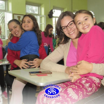 2º ano | Mães são homenageadas com várias atividades 