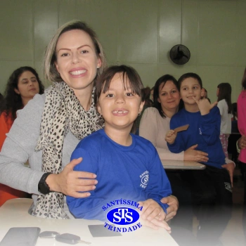 2º ano | Mães são homenageadas com várias atividades 
