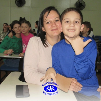 2º ano | Mães são homenageadas com várias atividades 