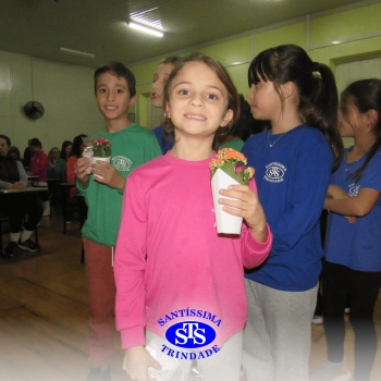 2º ano | Mães são homenageadas com várias atividades 