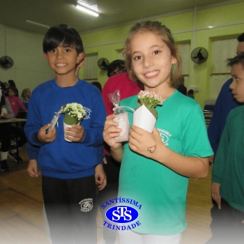 2º ano | Mães são homenageadas com várias atividades 