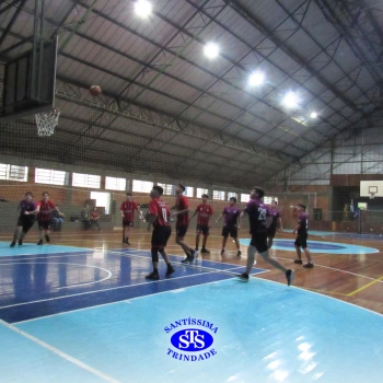 Alunos do Ensino Médio participam dos Jogos Interséries Franciscanos