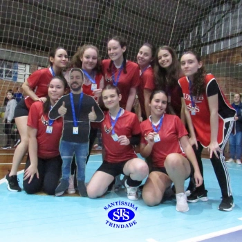 Alunos do Ensino Médio participam dos Jogos Interséries Franciscanos
