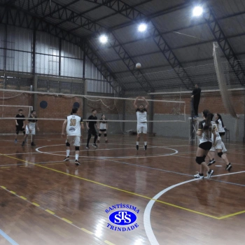 Alunos do Ensino Médio participam dos Jogos Interséries Franciscanos