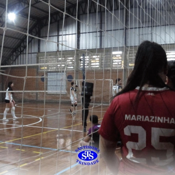 Alunos do Ensino Médio participam dos Jogos Interséries Franciscanos