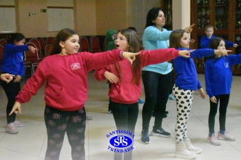 Alunos do 3º ano recebem visita da Turminha do Erico 