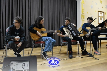 Show de Talentos: lindas apresentações passaram pelo palco